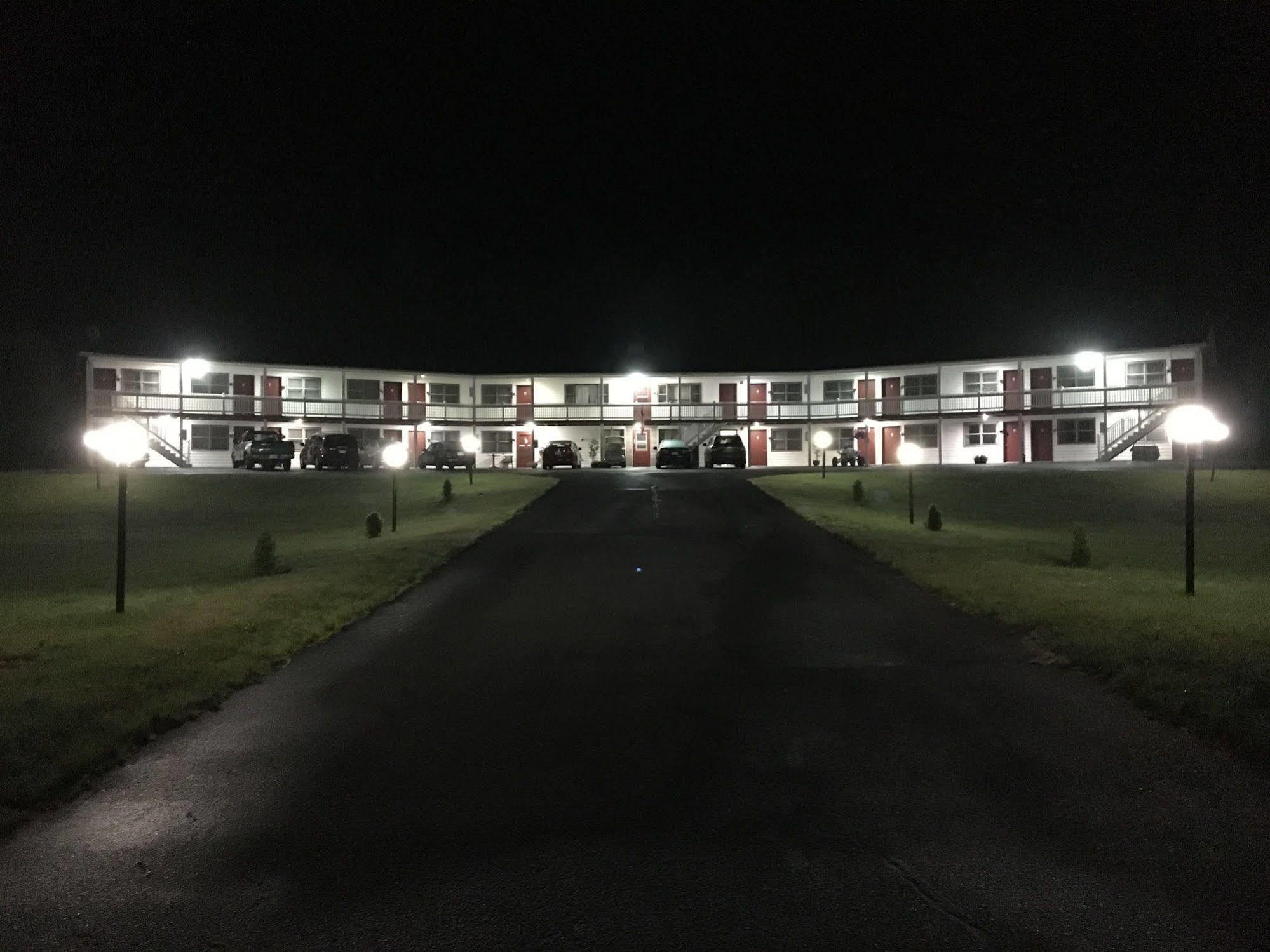 Cabot Inn & Suites Ланкастер Екстер'єр фото